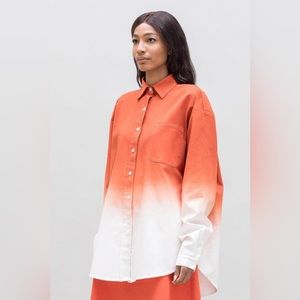 NWT - Toit Volant - chic orange/white button down